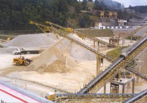 Parlamentares estudam criação de CPI de sonegação de impostos em empresas de mineração