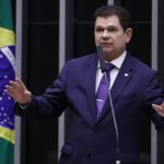 Desdenhado pelo Palácio, o fiel PDT perde dois deputados