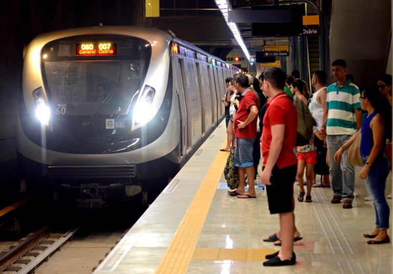 Metrô do Rio começa a receber biometria facial para combater fraudes