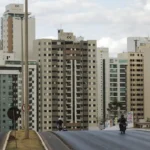 Alta da taxa Selic no 2º semestre freia venda de imóveis