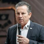 Campanha nem começou e Mauro Mendes (MT) é criticado por aliados