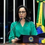 Certificado de Pedagogia de governadora do Acre é questionado no TRE em ação que pede cassação da chapa